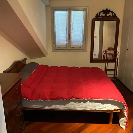 Apartment Mansarda Di Charme Con Terrazza